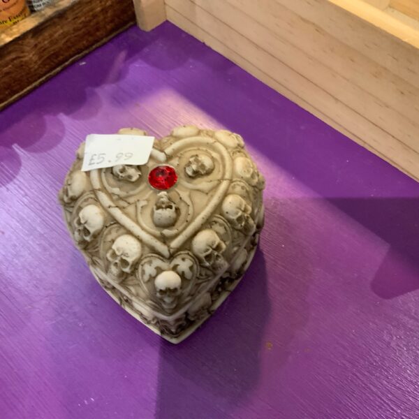 Skull, Heart Shaped Trinket Holder