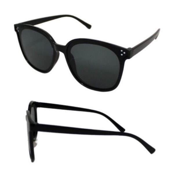 Black sunglasses three dot pattern